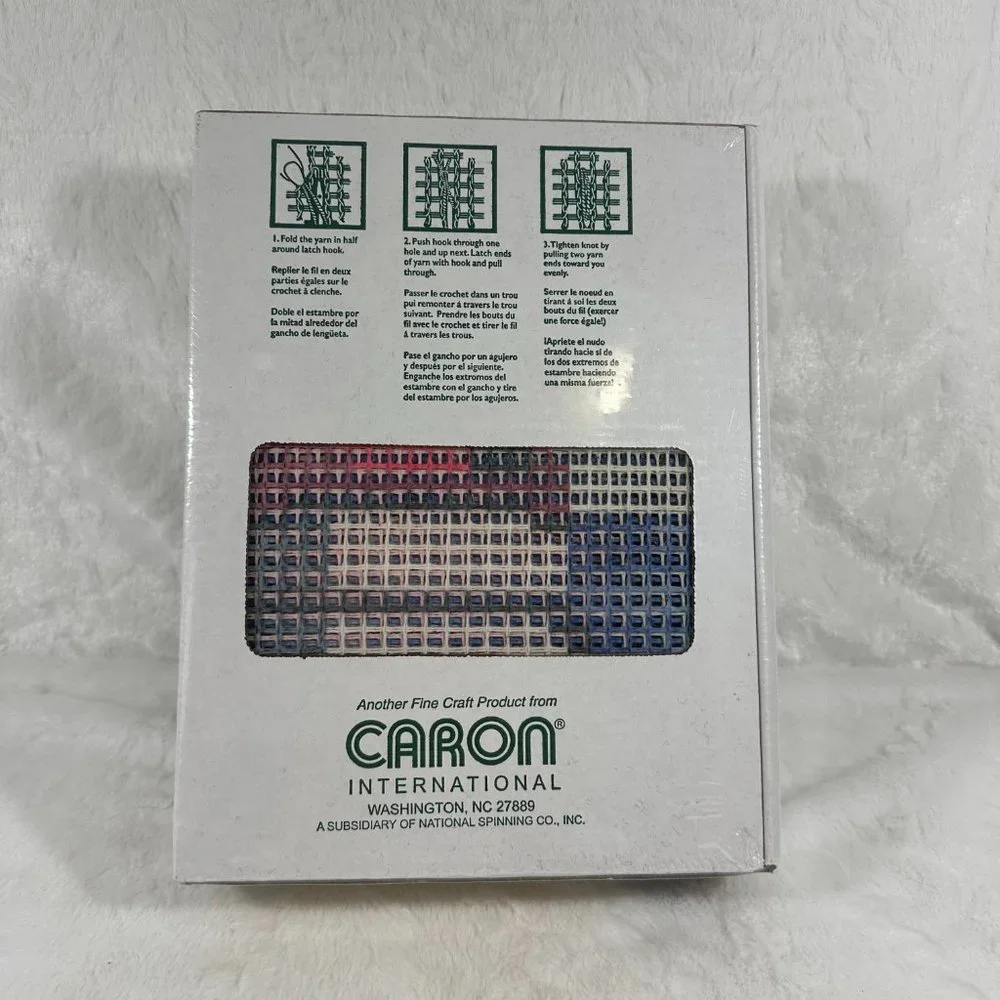 New in Box Sealed Caron WonderArt Latch Hook Kit #4122 Lighthouse Nautical Theme - Picture 5 of 6